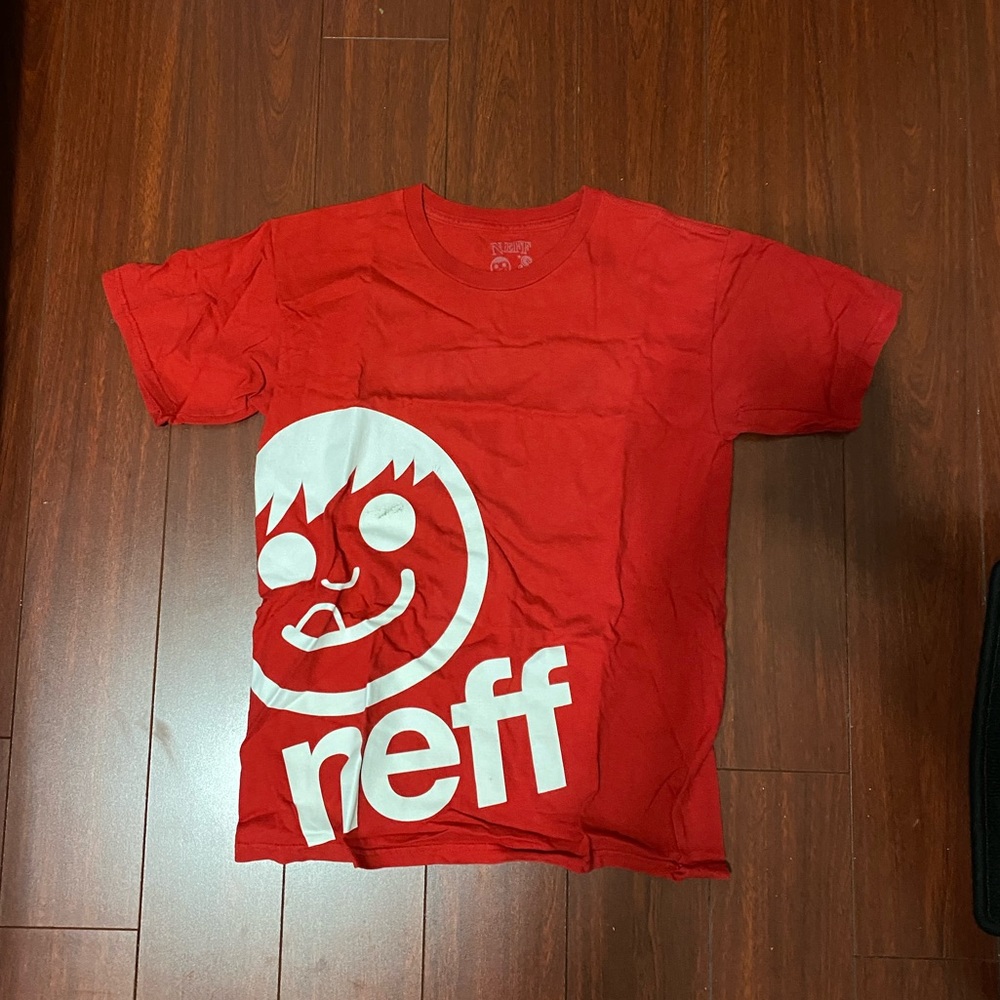 NEFF Smile Face logo tee SMALL